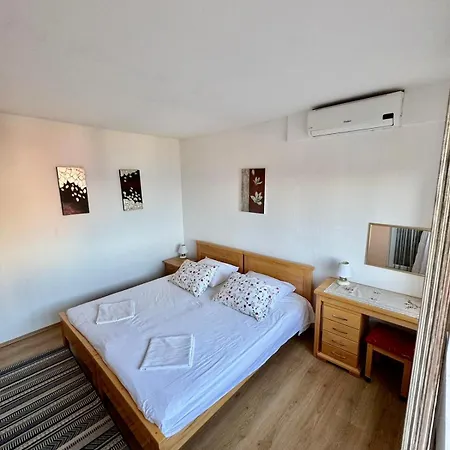 Apartment Cubela *