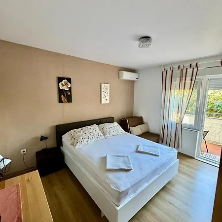 Cubela Apartament *