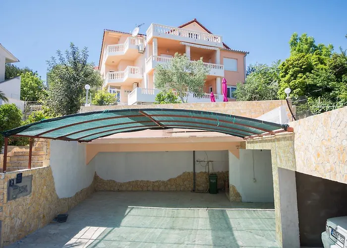 Cubela * تروغير