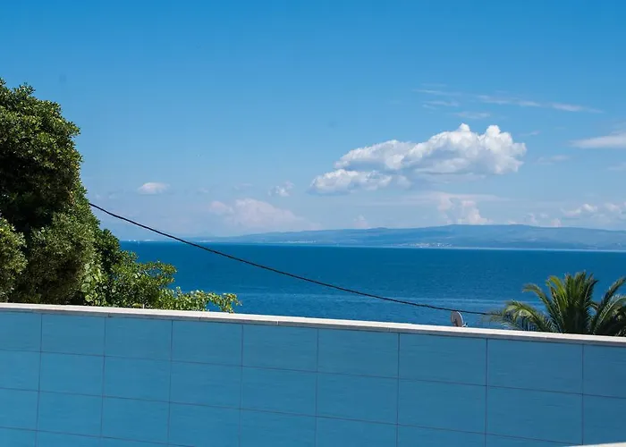 Cubela شقة تروغير